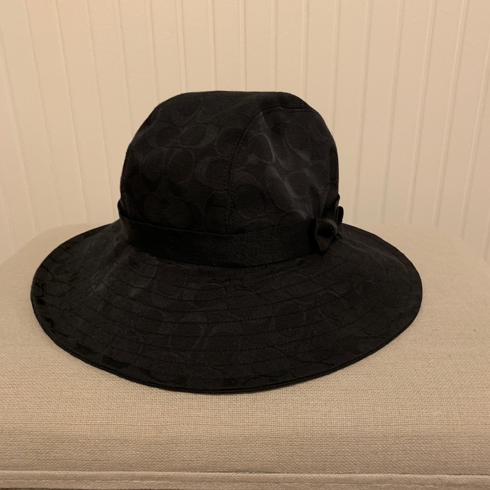 Coach hat